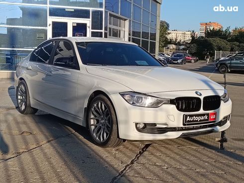 BMW 3 серия 2014 белый - фото 13