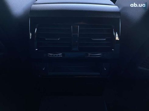 Volkswagen Touareg 2022 - фото 29