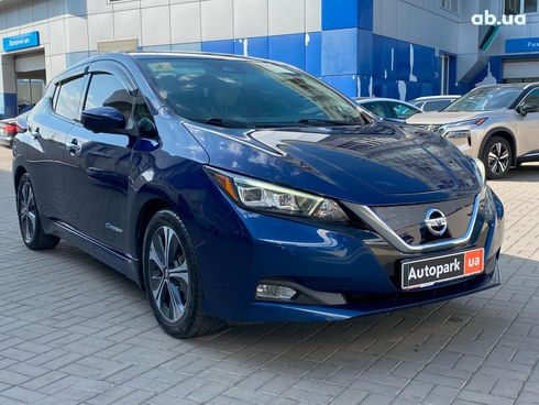 Nissan Leaf 2018 синий - фото 6