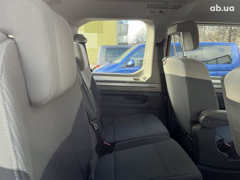 Volkswagen Multivan 2023 - фото 34