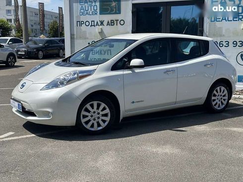 Nissan Leaf 2016 - фото 8