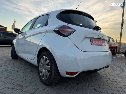 Renault Zoe 2020 - фото 10