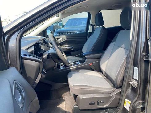 Ford Escape 2018 - фото 18
