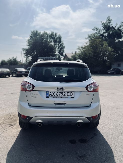 Ford Kuga 2011 серебристый - фото 5