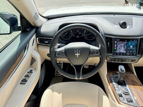 Maserati Levante 2022 - фото 26