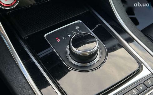 Jaguar XF 2019 - фото 16