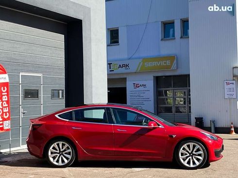 Tesla Model 3 2018 - фото 6