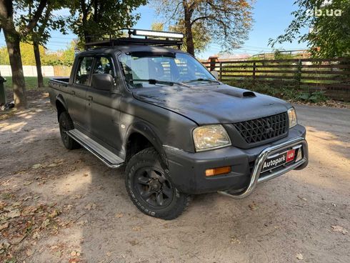 Mitsubishi l 200 2005 серый - фото 3