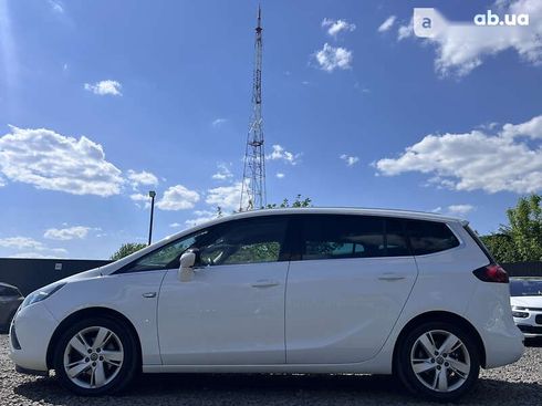 Opel Zafira 2016 - фото 4