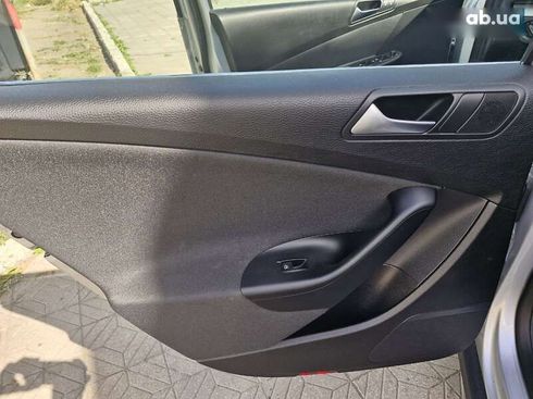 Volkswagen Passat 2009 - фото 14