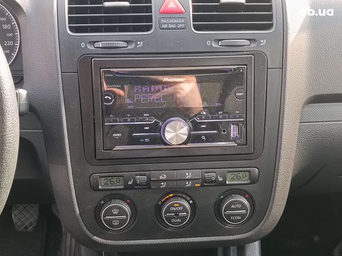 Volkswagen Golf 2005 синий - фото 24