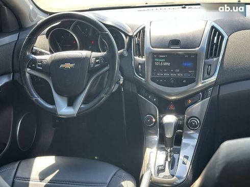 Chevrolet Cruze 2013 - фото 25
