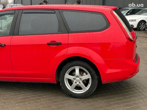 Ford Focus 2008 красный - фото 11