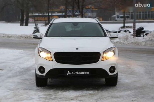 Mercedes-Benz GLA-Класс 2018 - фото 2