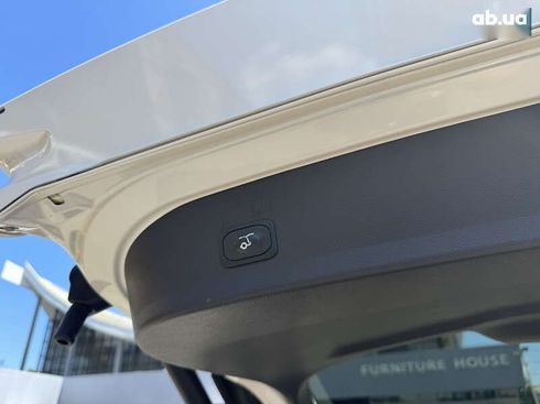Ford Kuga 2019 - фото 8