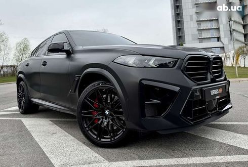 BMW X6 M 2024 - фото 26