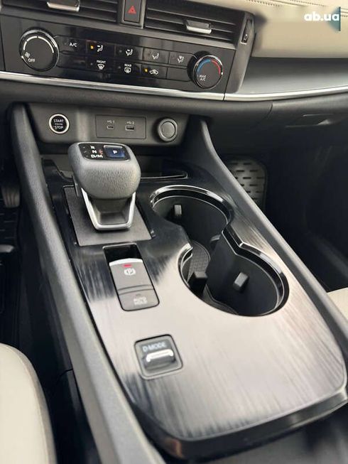 Nissan Rogue 2021 - фото 22