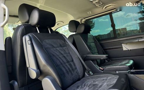 Volkswagen Multivan 2017 - фото 10