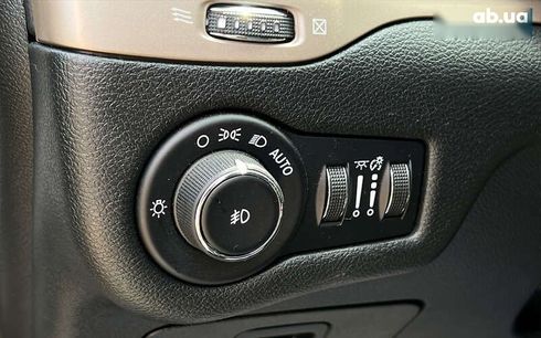 Jeep Cherokee 2016 - фото 15