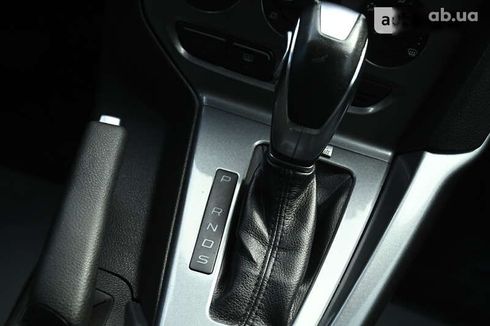 Ford Focus 2013 - фото 17