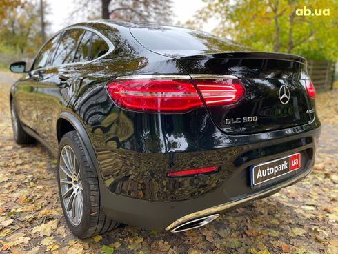 Mercedes-Benz GLC-Класс 2018 черный - фото 15