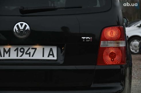 Volkswagen Touran 2004 - фото 12