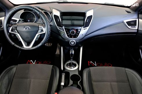 Hyundai Veloster 2016 оранжевый - фото 7