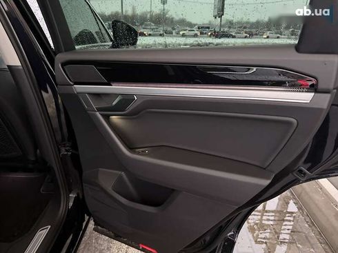 Volkswagen Touareg 2022 - фото 30
