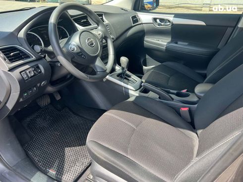 Nissan Sentra 2018 серый - фото 26