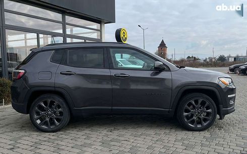 Jeep Compass 2020 - фото 8