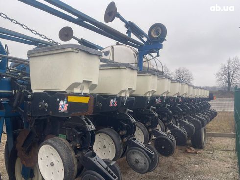 KINZE 3700 2013 - фото 2