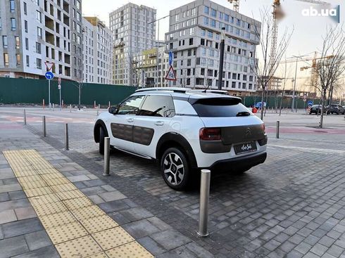 Citroёn C4 Cactus 2015 - фото 8