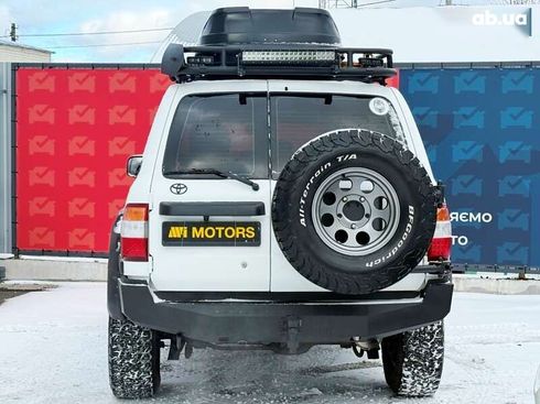 Toyota Land Cruiser 2007 - фото 6