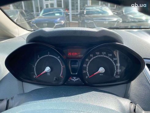 Ford Fiesta 2011 - фото 11