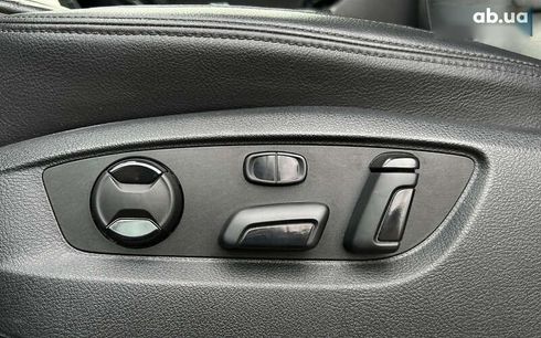 Volkswagen Touareg 2017 - фото 17