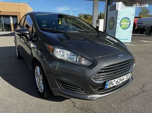 Ford Fiesta 2019 - фото 13