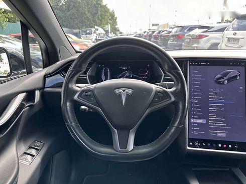 Tesla Model X 2019 - фото 12