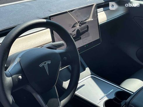 Tesla Model Y 2022 - фото 21