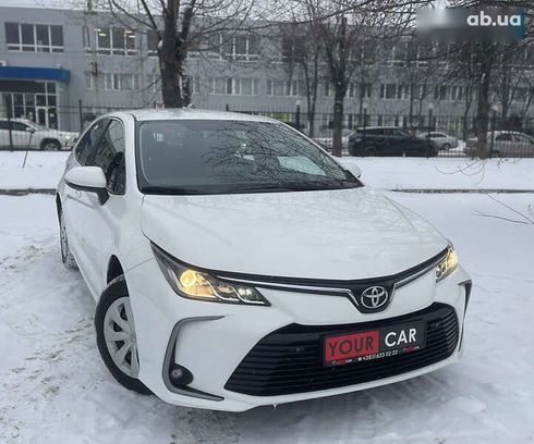 Toyota Corolla 2020 - фото 9