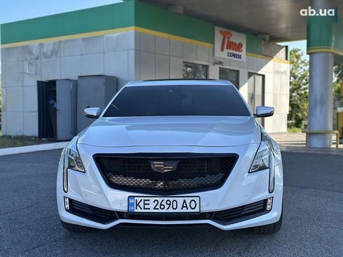 Cadillac CTS 2016 - фото 17