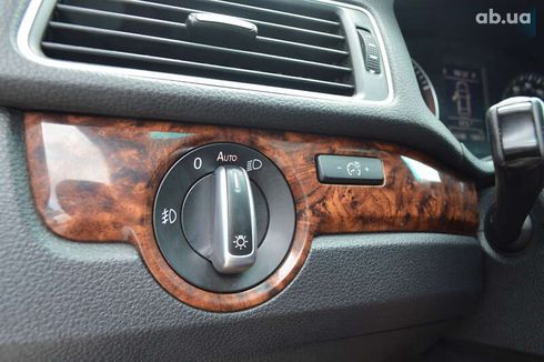 Volkswagen Passat 2012 - фото 26