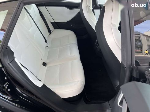 Tesla Model S 2019 - фото 19