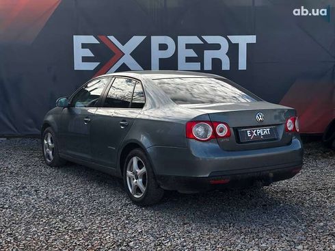 Volkswagen Jetta 2009 - фото 4