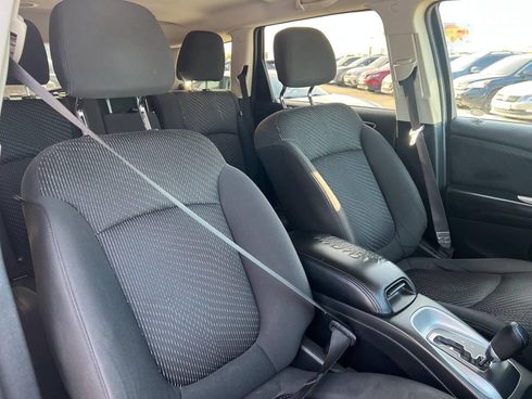 Dodge Journey 2017 красный - фото 37