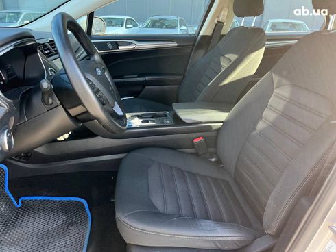 Ford Fusion 2019 серый - фото 15