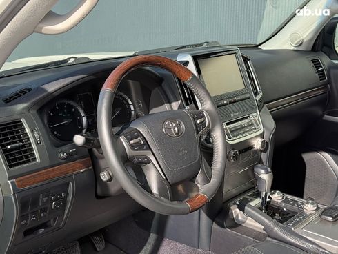 Toyota land cruiser 200 2016 белый - фото 15