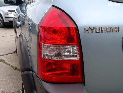 Hyundai Tucson 2008 зеленый - фото 10