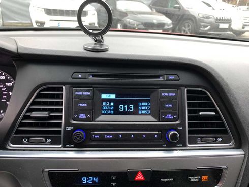 Hyundai Sonata 2015 красный - фото 108