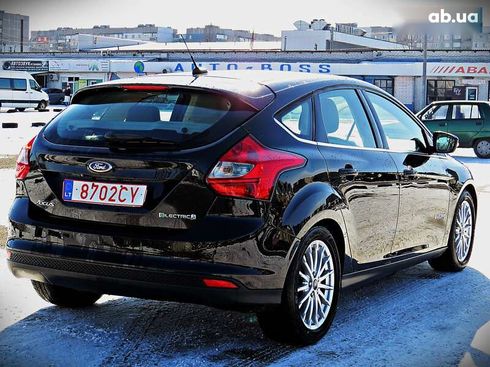 Ford Focus 2013 - фото 3