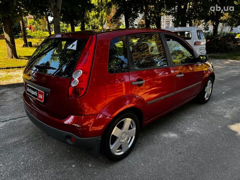 Ford Fiesta 2007 красный - фото 19